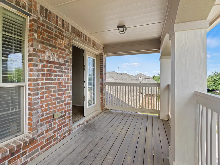 9716 Mulligan Dr — Photo 19