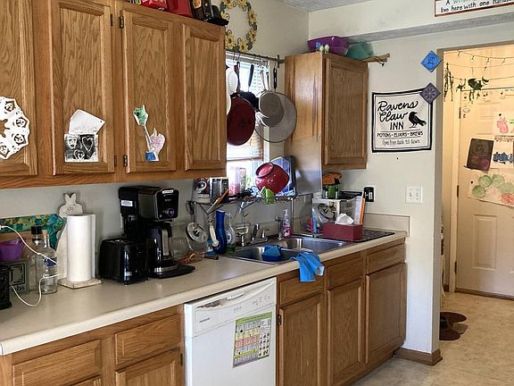 4th image of 3603 Central Ave
