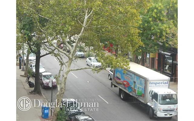 Rented by Douglas Elliman | media 29