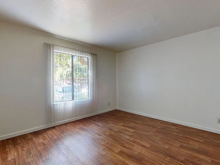 Pointe at Harden Ranch — Photo 35