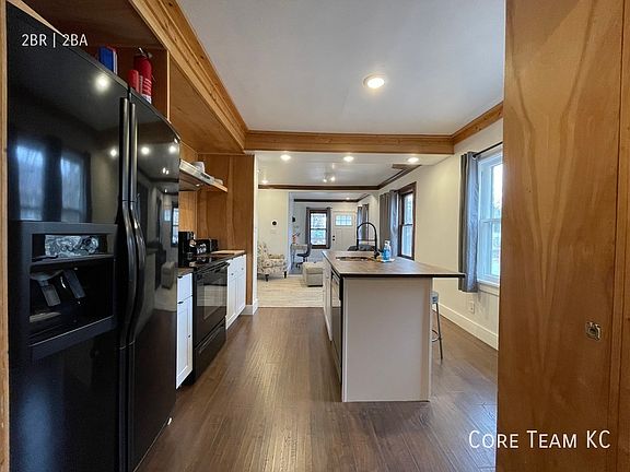 3rd image of 4701 Terrace St #4701