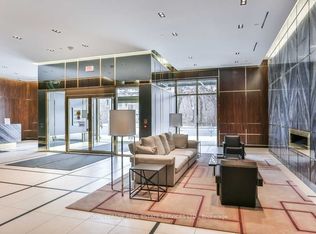 3018 Yonge St #304, Toronto, ON M4N 0A5