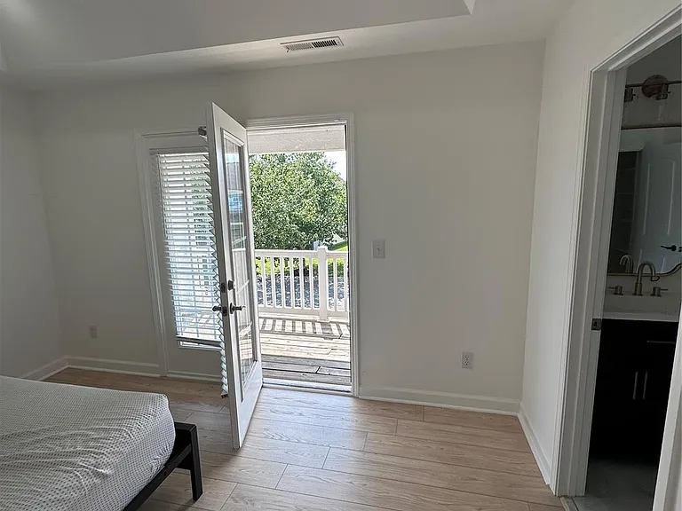 732 Inwood Hill Dr — Photo 13
