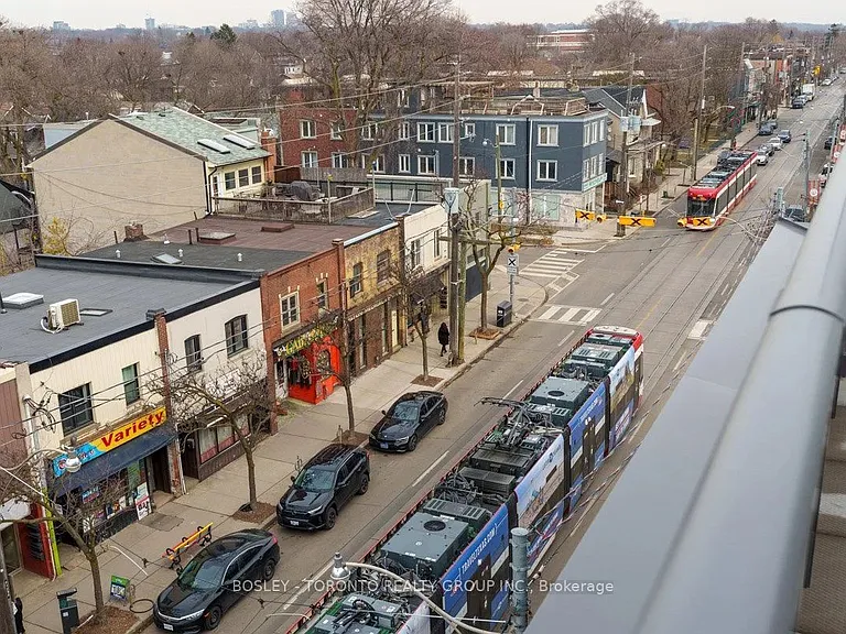 1285 Queen St E #504 — Photo 39