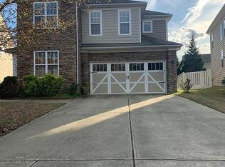 6118 Stone Porch Rd, Charlotte, NC 28277