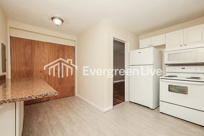 1641 Edendale Rd — Photo 7