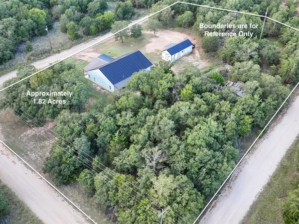 335 Ponderosa St, Bowie, TX 76230