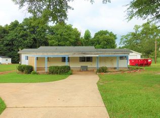 434 N Rutherford Rd, Greer, SC 29651