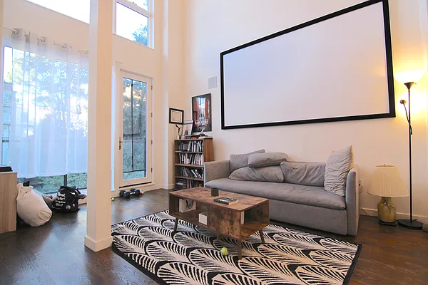 Rented by Nooklyn NYC LLC | media 15