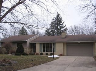 503 20th St SW, Austin, MN 55912