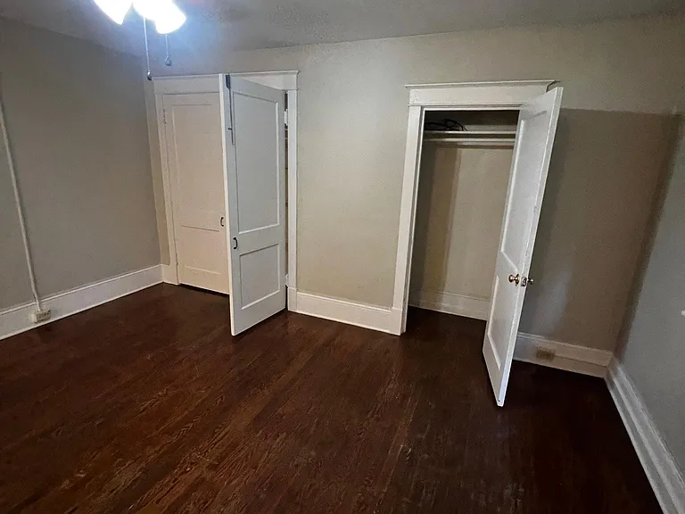 378 Elm Ave SW #9 — Photo 3