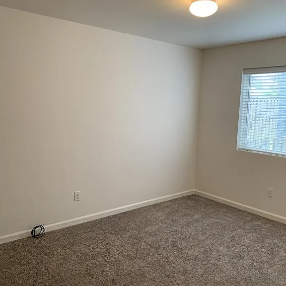 221 NW 3rd St #1 — Photo 16