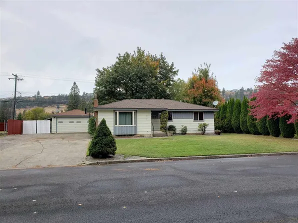 8303 N Howard Dr, Spokane, WA 99208