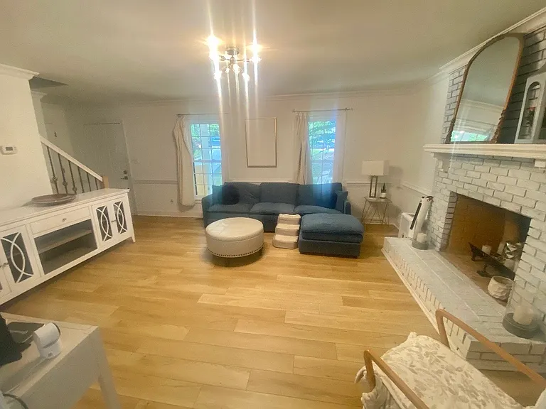 Highlandview Cir — Photo 3