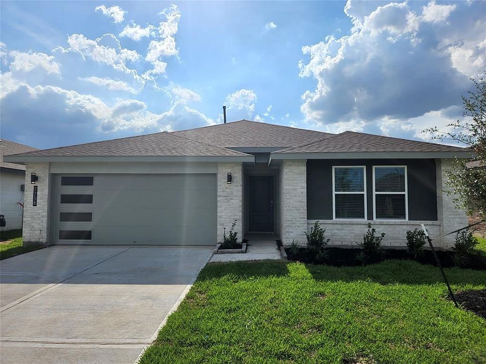 1st image of 7738 Robert Ln
