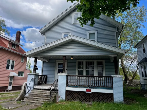 183 Henry St, Akron, OH 44305