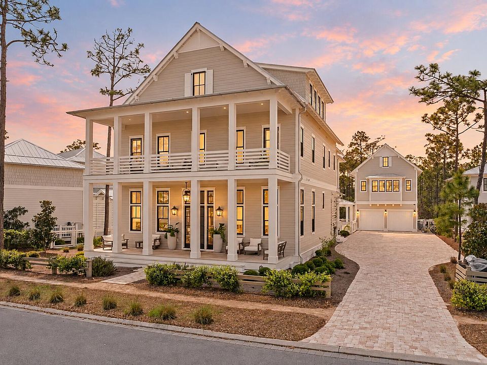 1st image of 565 E Royal Fern Way