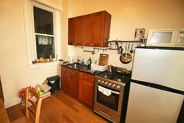 Rented by Delmark Realty LLC