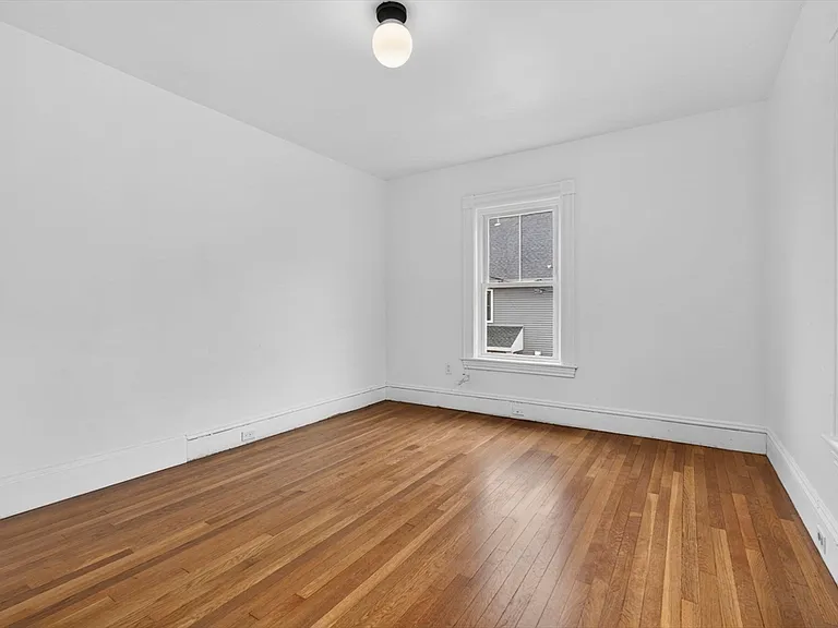 166 Elliot St #2 — Photo 20
