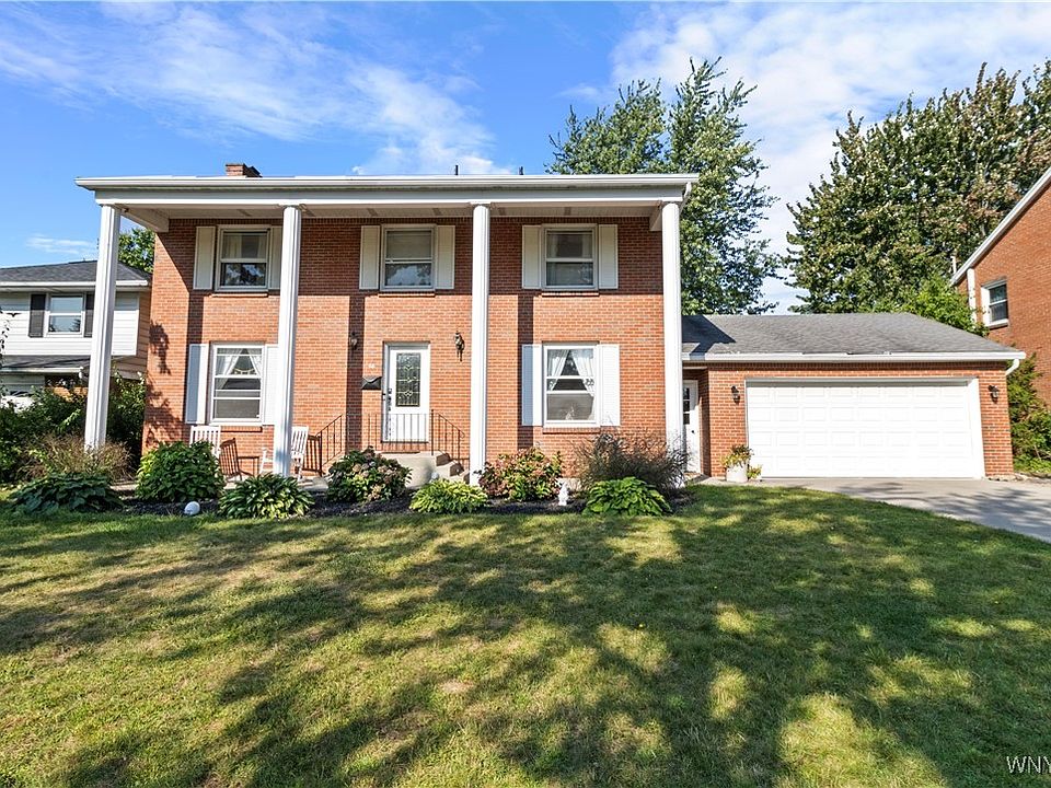 1st image of 68 Welwyn Cir