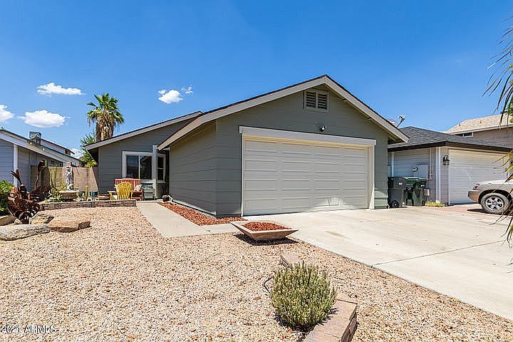 1st image of 4454 W Piute Ave