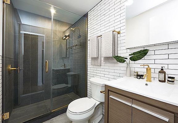 5th image of 634 11th St #1A