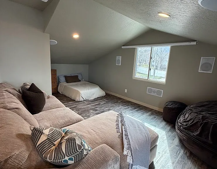 3391 E Santa Rosa Ave — Photo 41