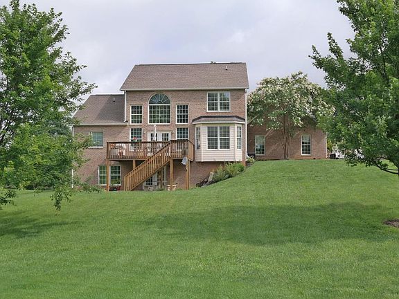 2nd image of 178 Butler Ct
