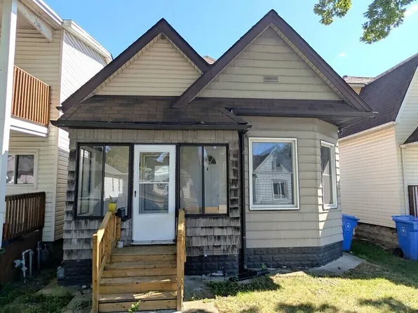 390 McEwan Ave, Windsor, ON N9B 2E6