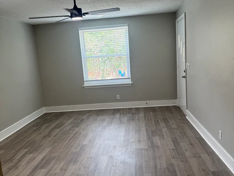 409 Waccamaw Ave #411 — Photo 13