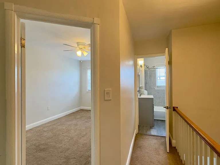 4 Warren Rd — Photo 12