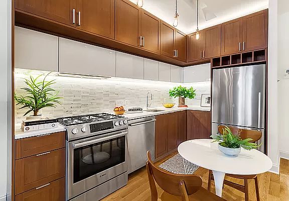 5th image of 42 Maspeth Ave APT 1I