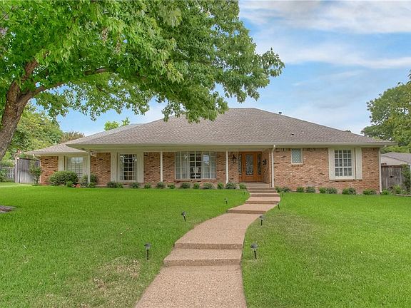 2nd image of 4428 Riveridge Dr