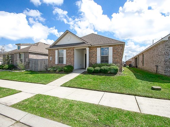 2nd image of 1103 Meridian Dr