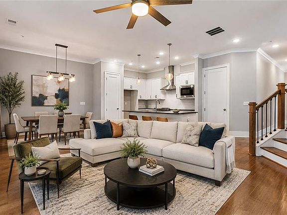 2nd image of 2780 Bell Dr SE
