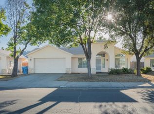 1583 N Carnegie Ave, Fresno, CA 93722