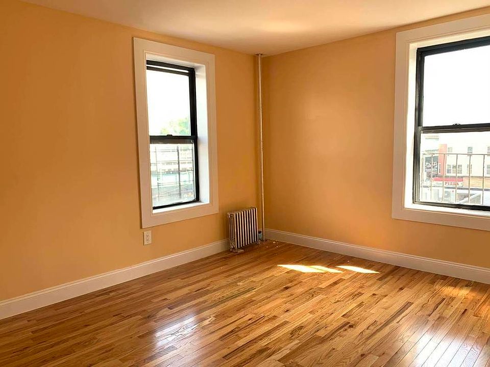 1st image of 686 E 234th St APT D5