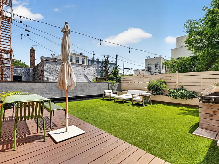 148 N 10th St #2-A — Photo 11