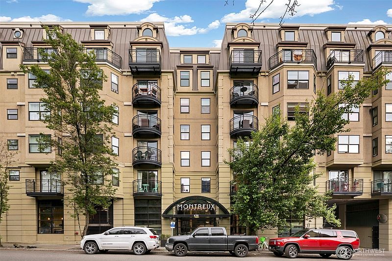 3rd image of 425 Vine Street #421