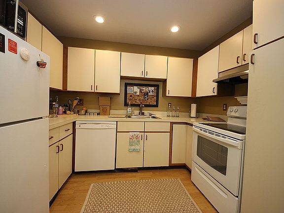 5th image of 3200 Madison Ave Unit 23C