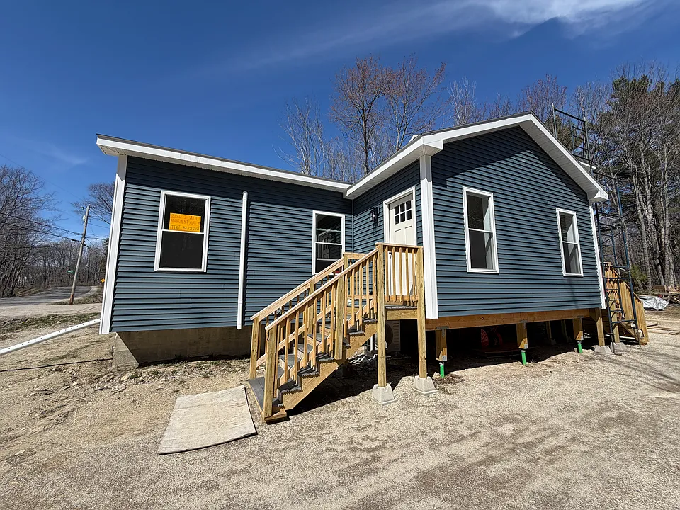 516 Marsh Rd #2