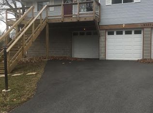 9327 N Cross St APT A, Peoria, IL 61615