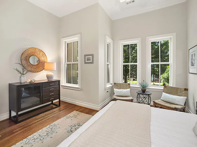 1116 K St NE #2 — Photo 13