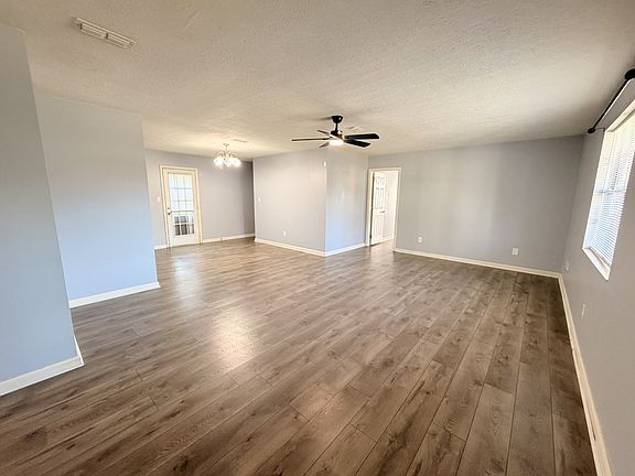 2nd image of 1182 Max Ct