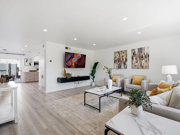 4th image of 2505 Olivegate Ln