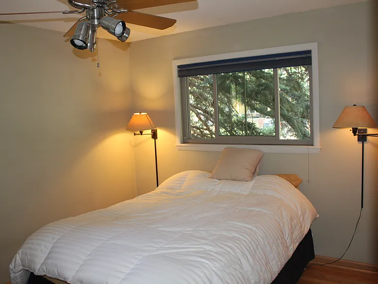 2995 Carnegie Dr — Photo 6