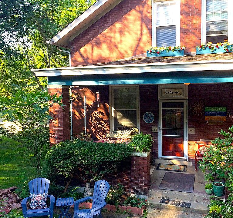 1st image of 124 Elmore Rd