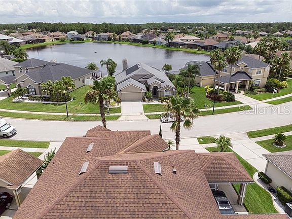 5th image of 626 Cedar Forest Cir