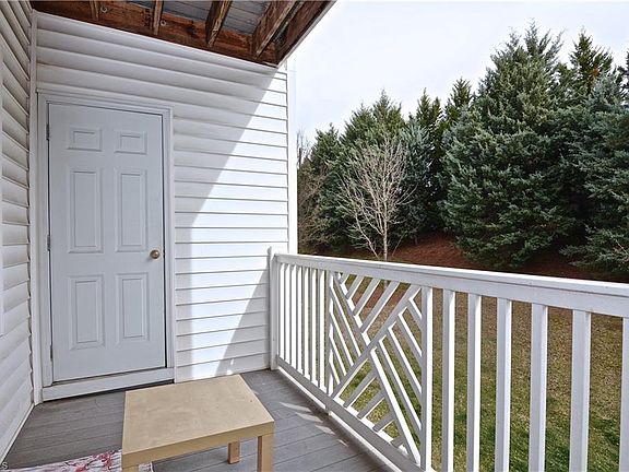 5th image of 4290-2B Cedarcroft Ct