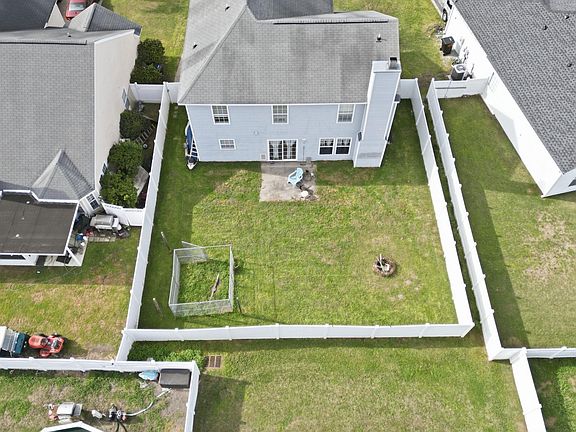 2nd image of 309 Winslow Ave.